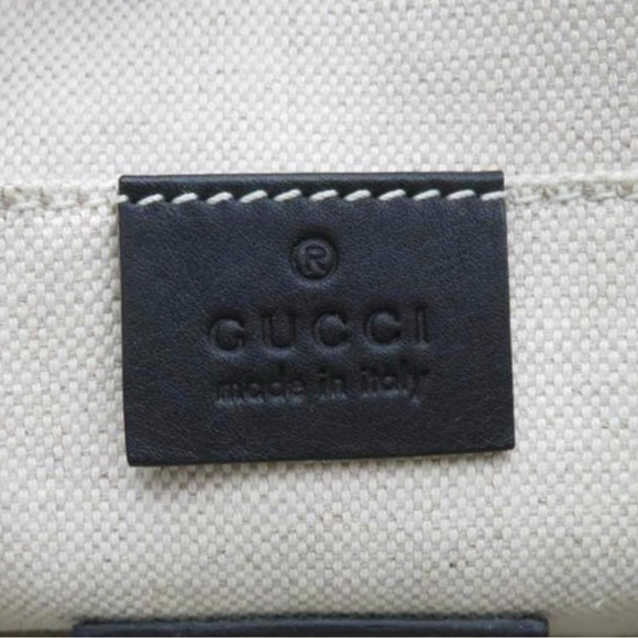 ✨💎LIMITED EDITION 💎✨GUCCI Tiger Denim Japan Exclusive Camera Bag. - Picture 5 of 15